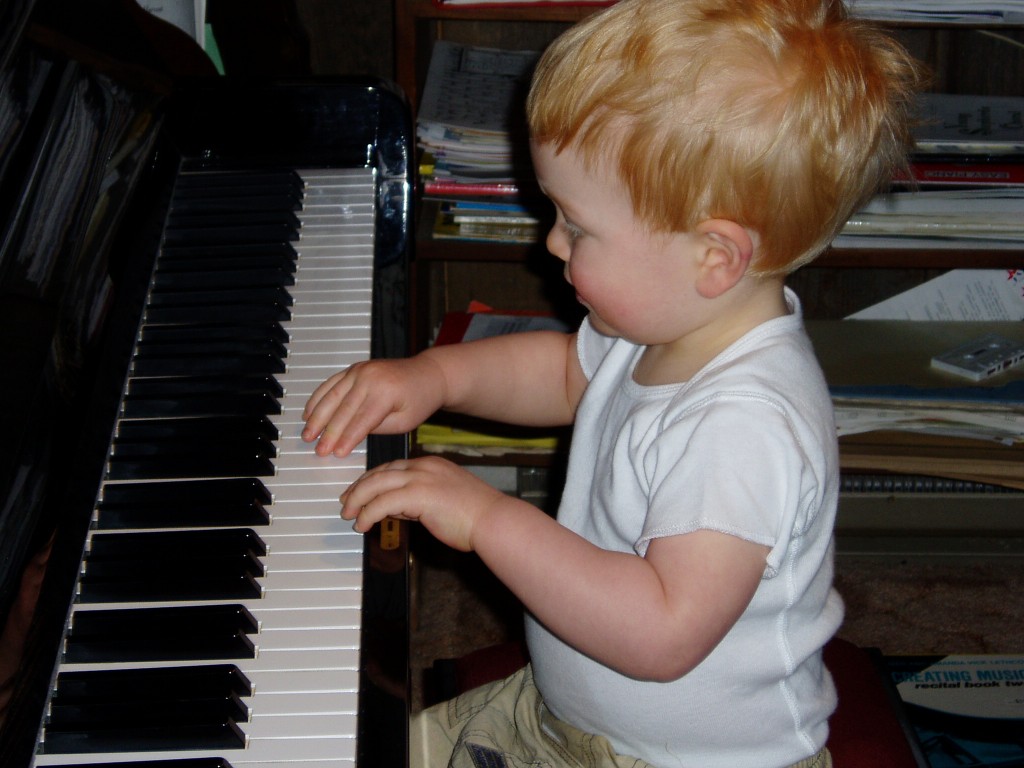 Importance of music for little ones